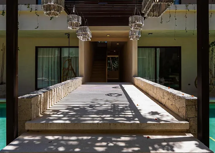 2 Bedrooms, Rooftop & Pool At La Veleta * Tulum