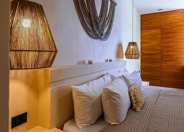 2 Bedrooms, Rooftop & Pool At La Veleta * Tulum