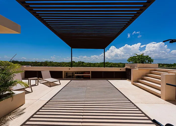 2 Bedrooms, Rooftop & Pool At La Veleta Tulum